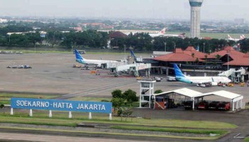 Galeri Travel Tasik Bandara Soekarno Hatta 2
